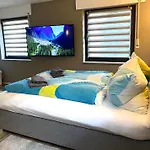 Modernes Studio Appartement Koblenz Karthause